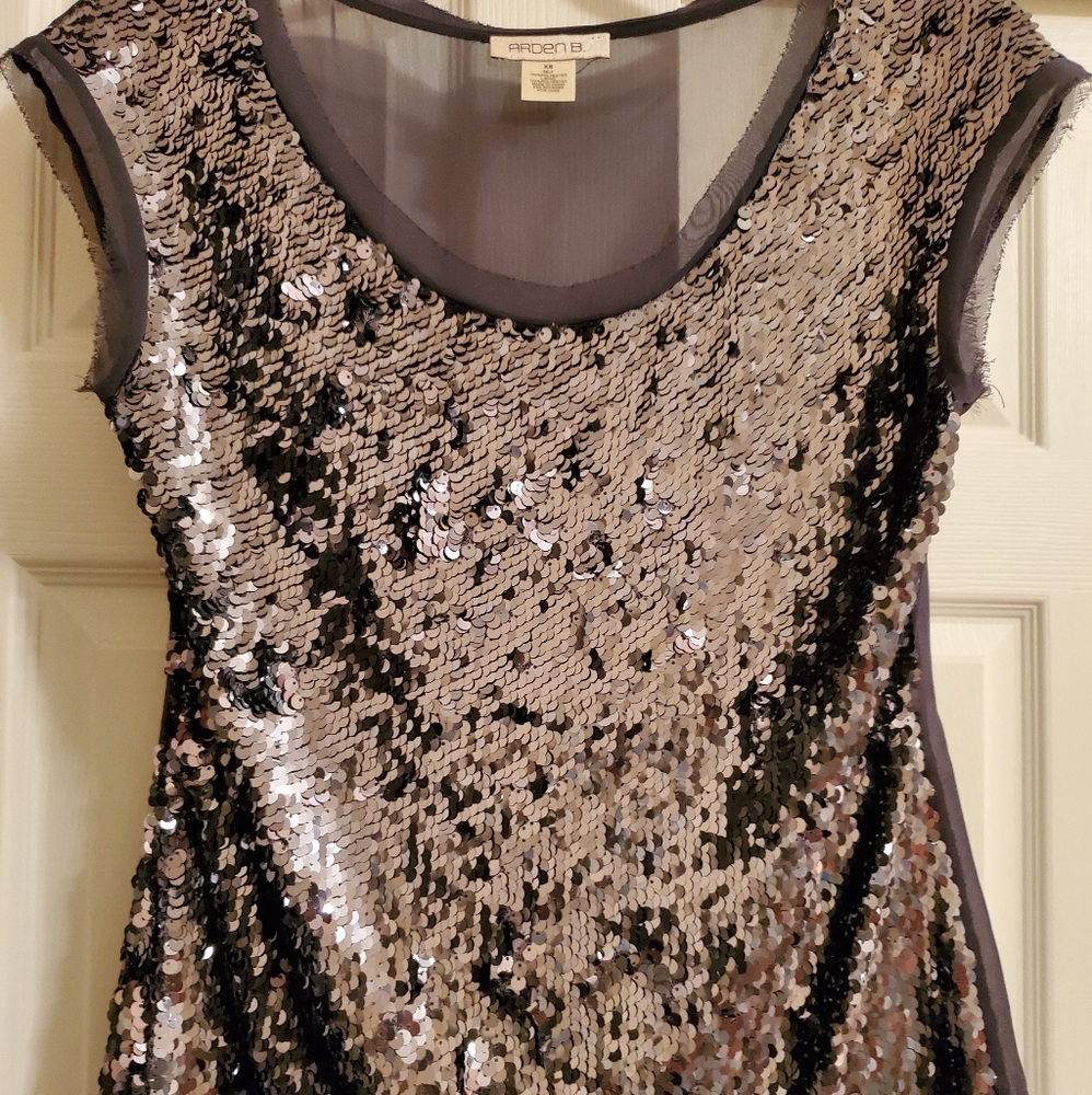 Sequence top